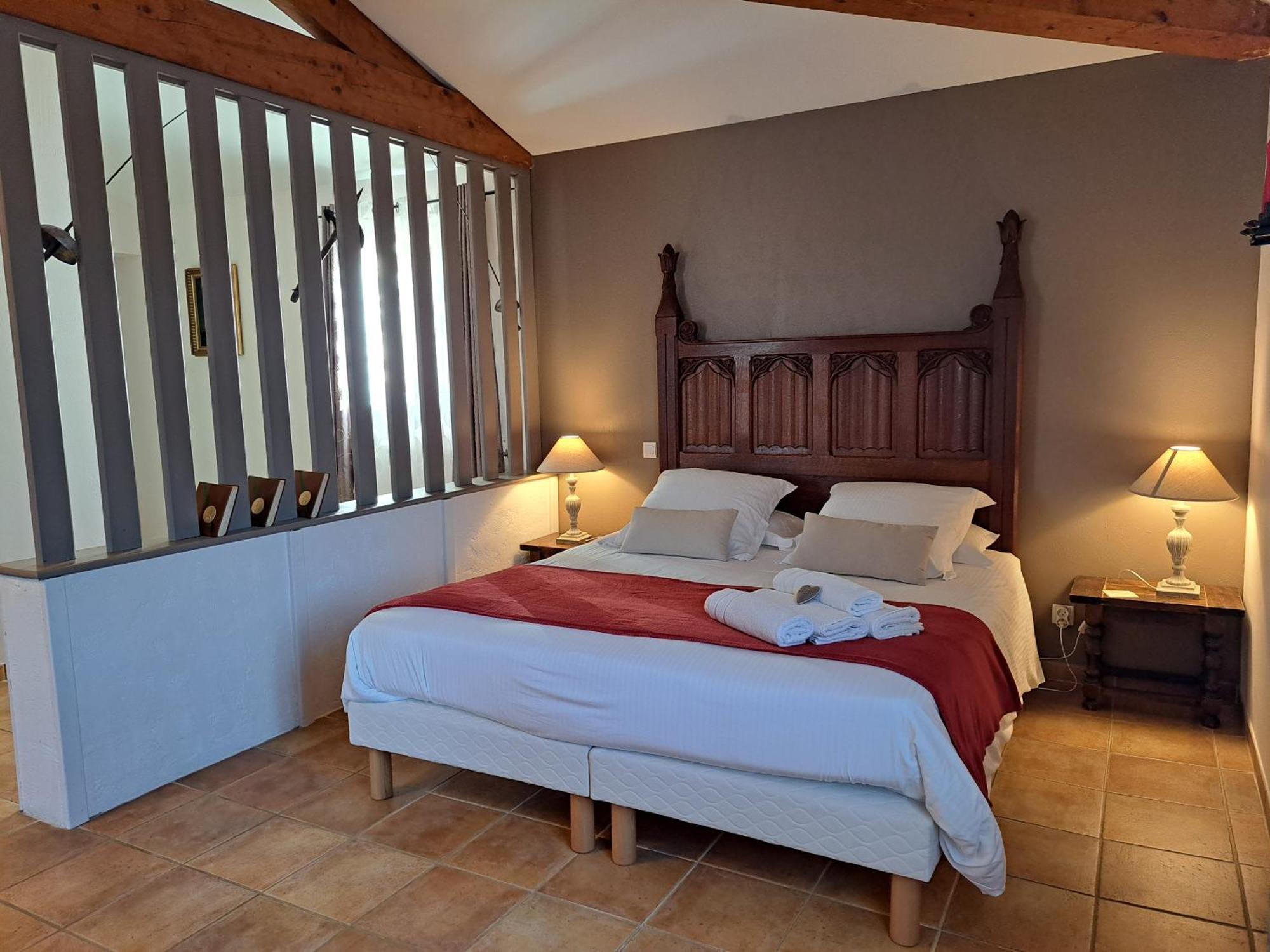 La Barde Montfort, Votre Maison D'Hotes A 4 Kms De Sarlat Dordogne Vitrac  Exterior photo